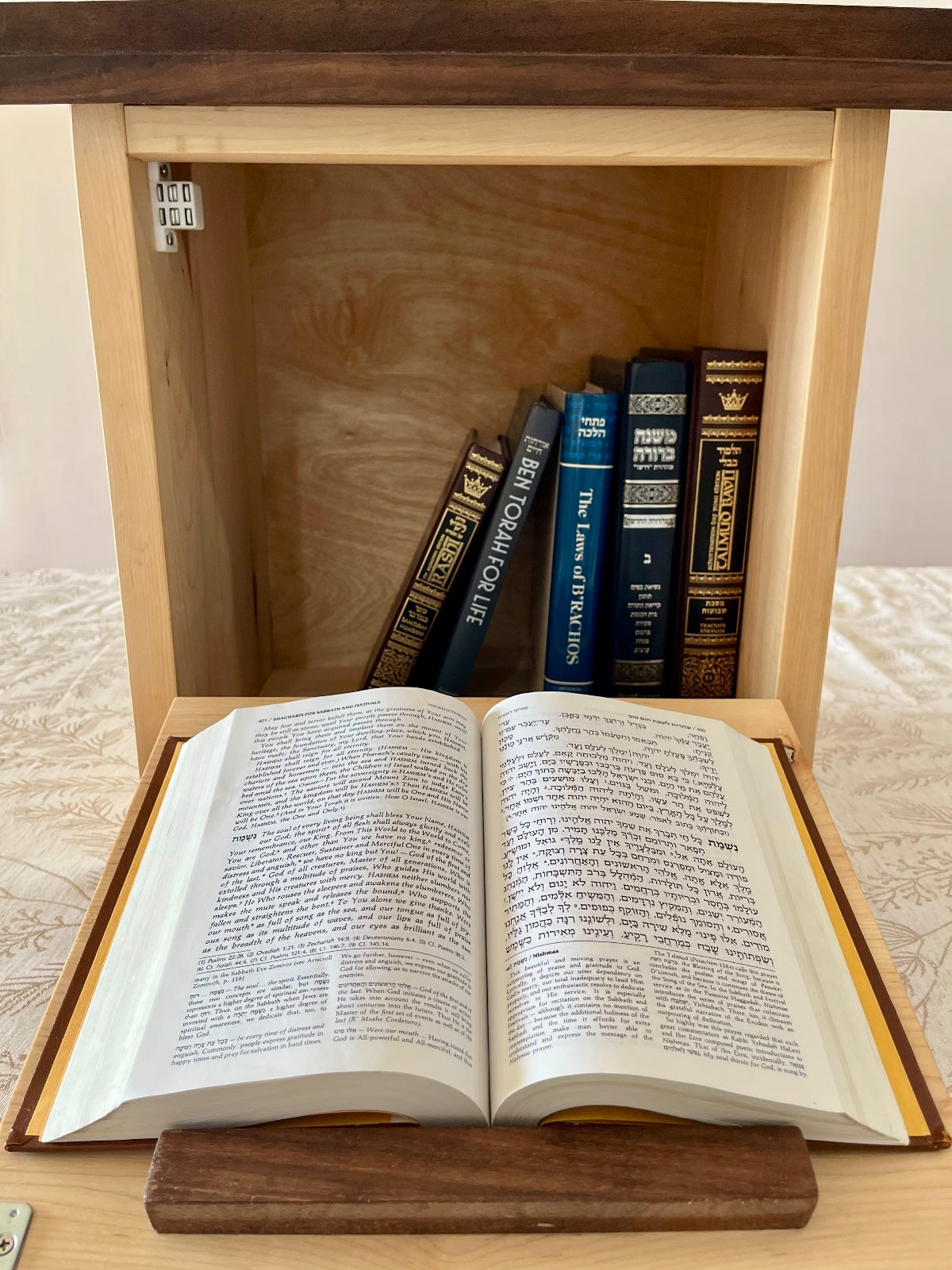 Tabletop Wood Shtender with storage