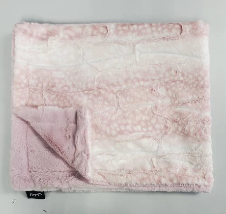 Cibirian Blush Back Girls Minky Blanket
