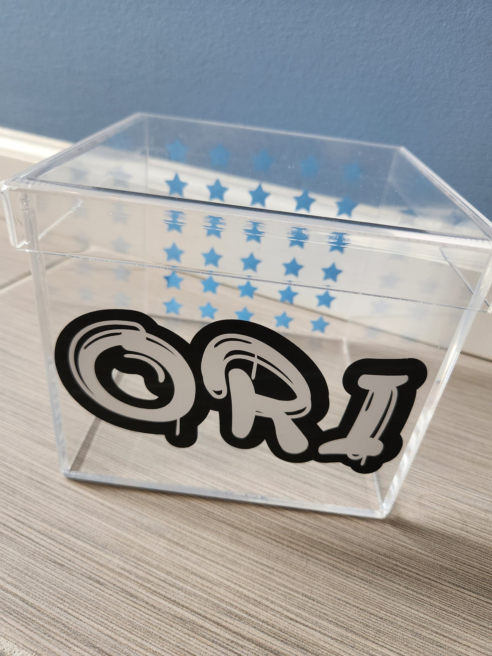 Graffiti Stars Lucite Box