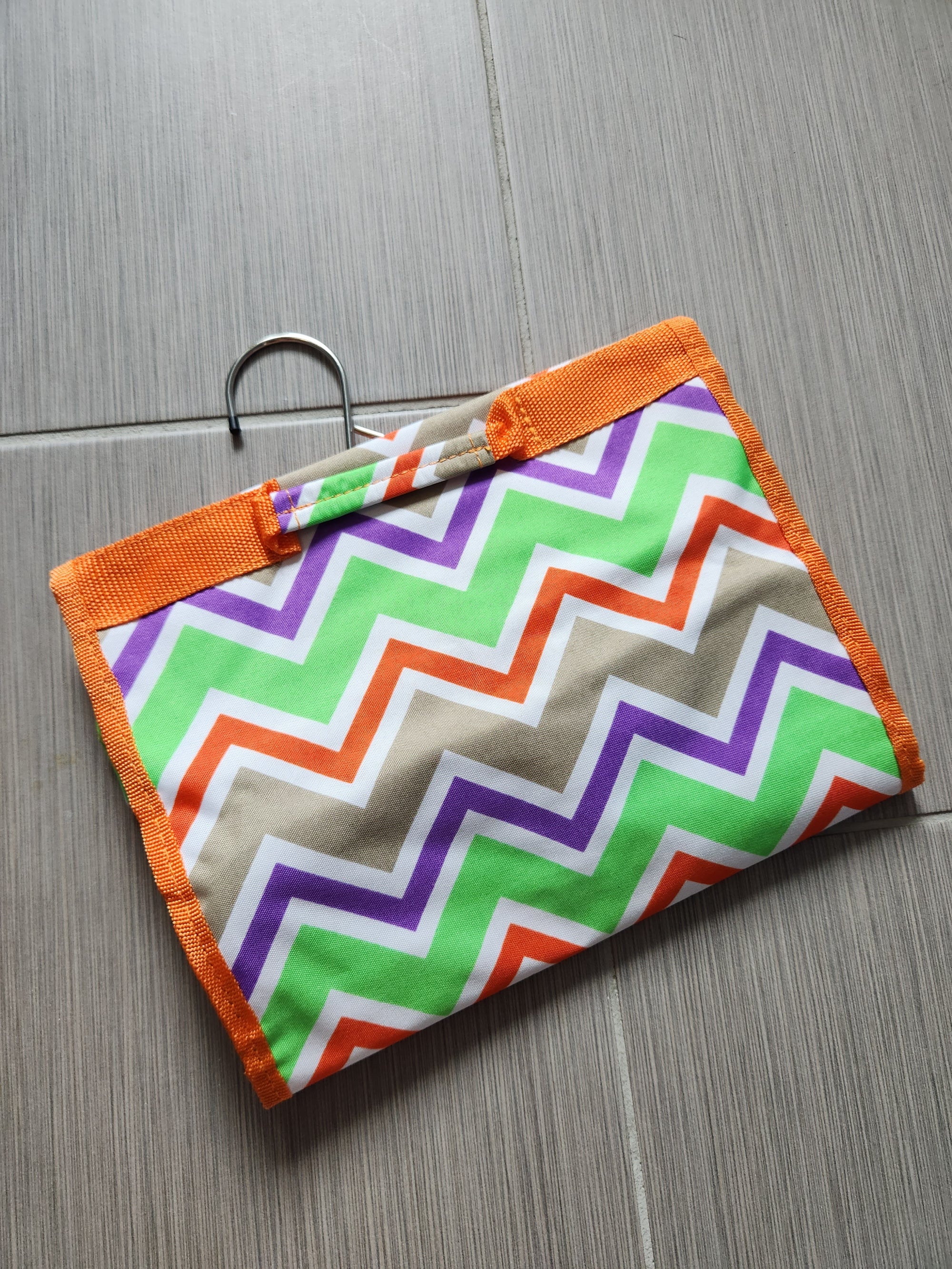 Chevron Hanging Travel Bag