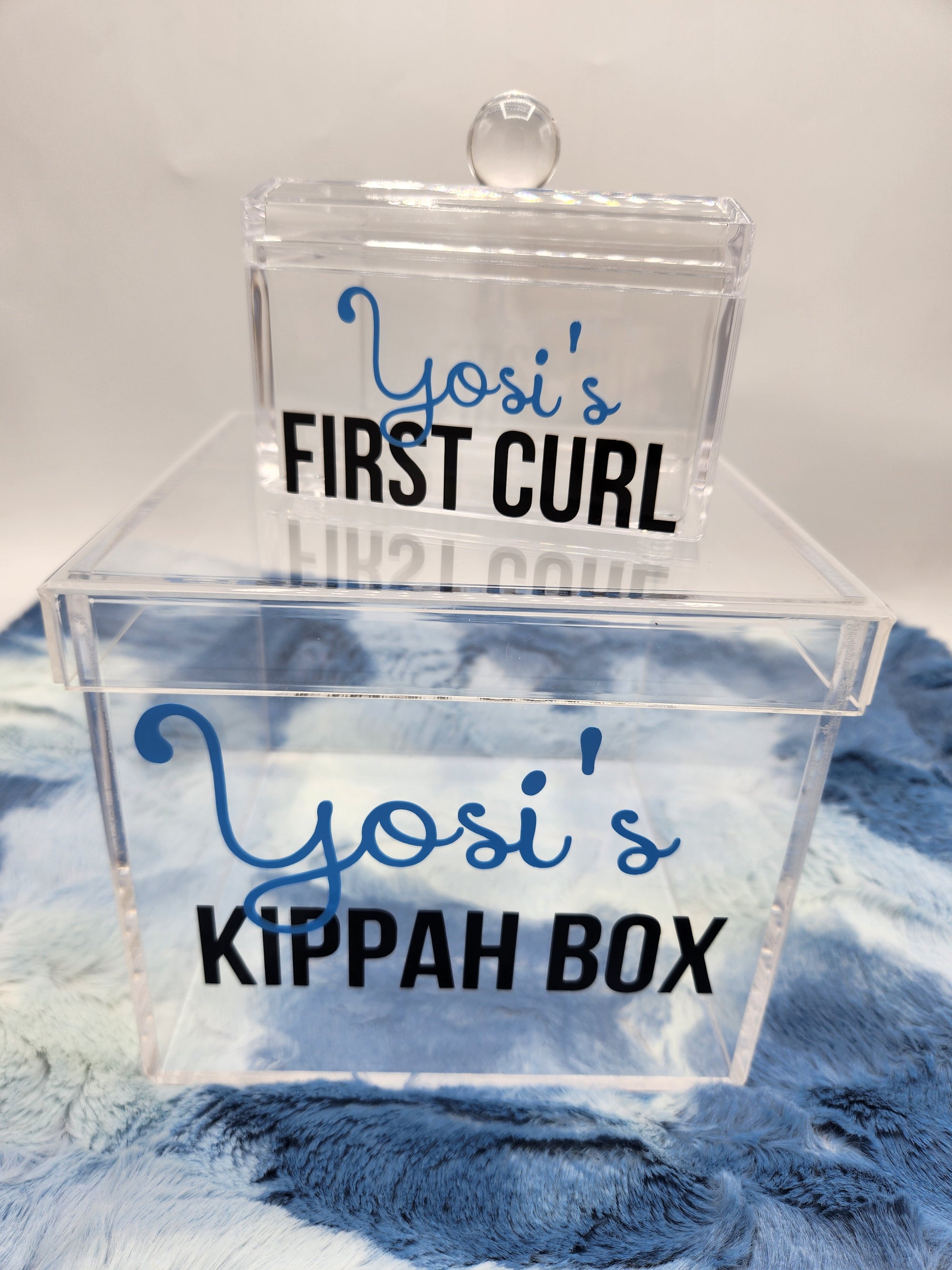 "Kippa" Lucite Box