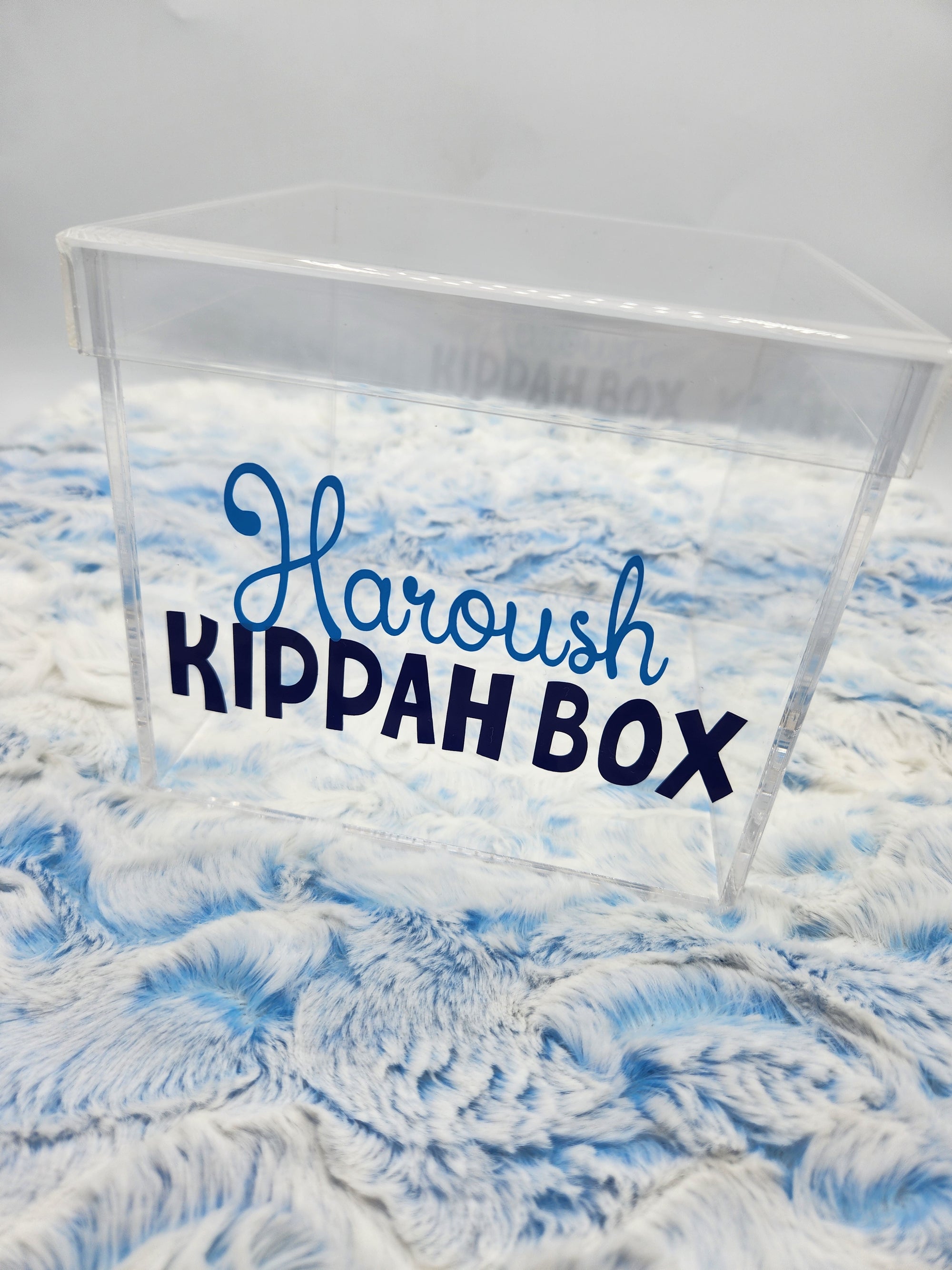 "Kippa" Lucite Box