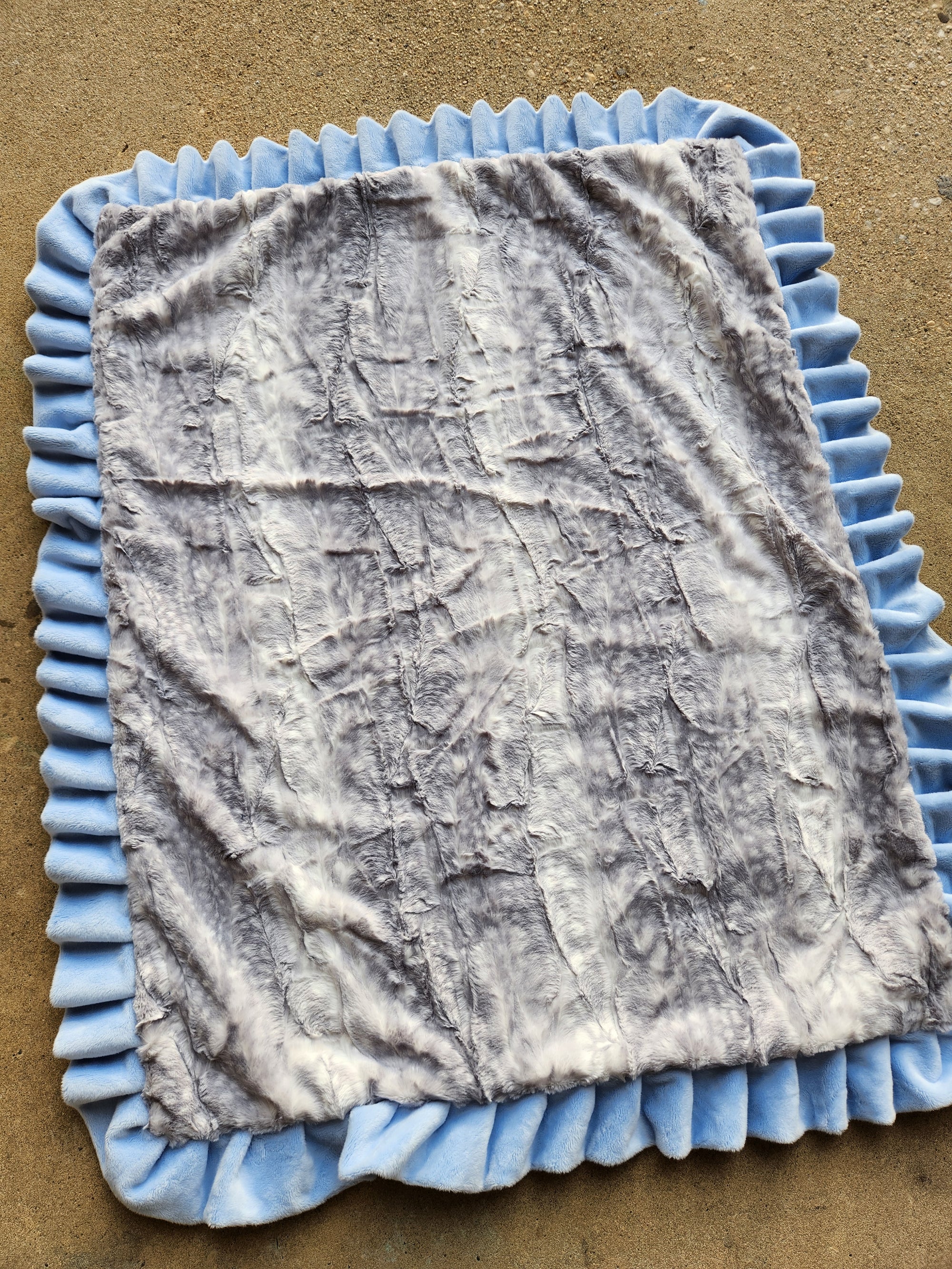 Large Gray Fawn Ruffle Blanket