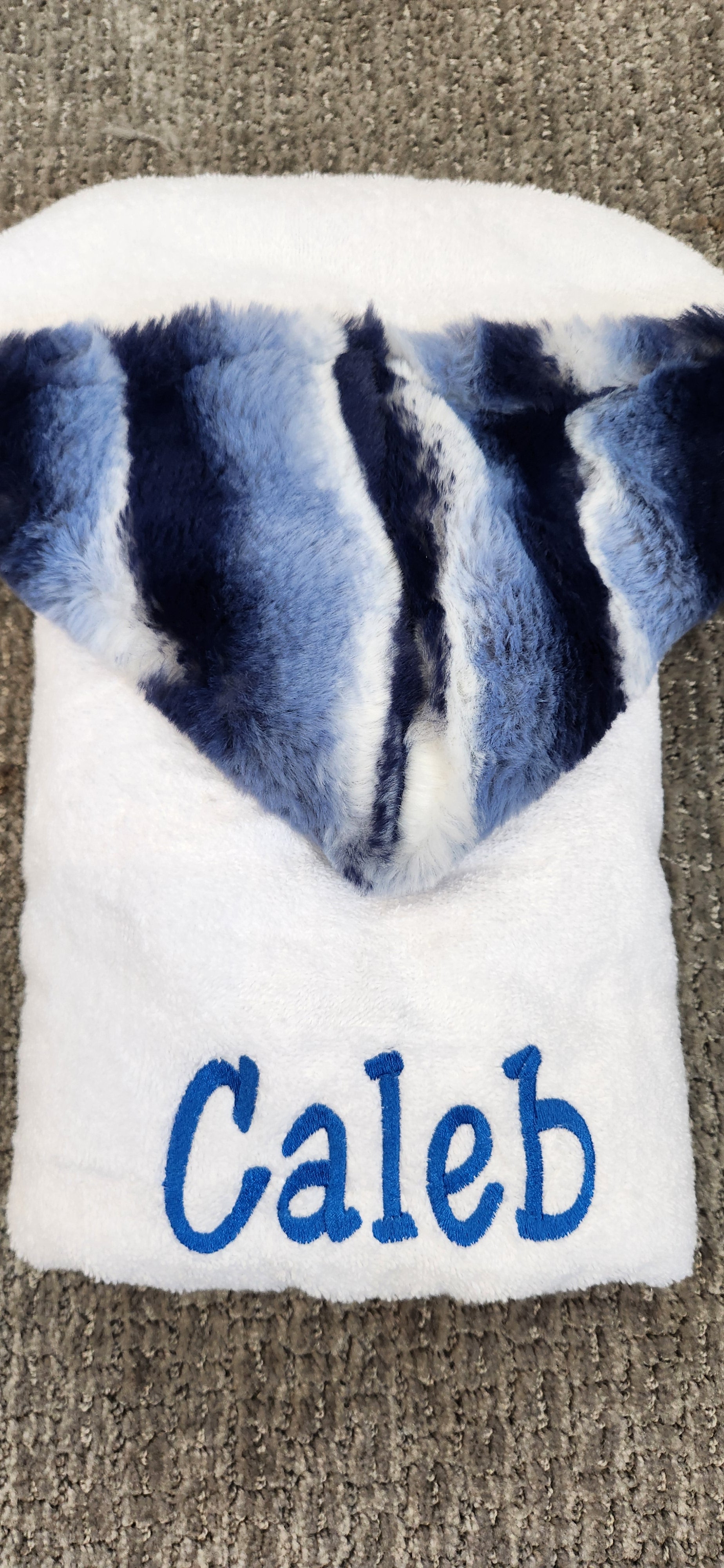 Plush Waves Navy Boys Hooded Towel