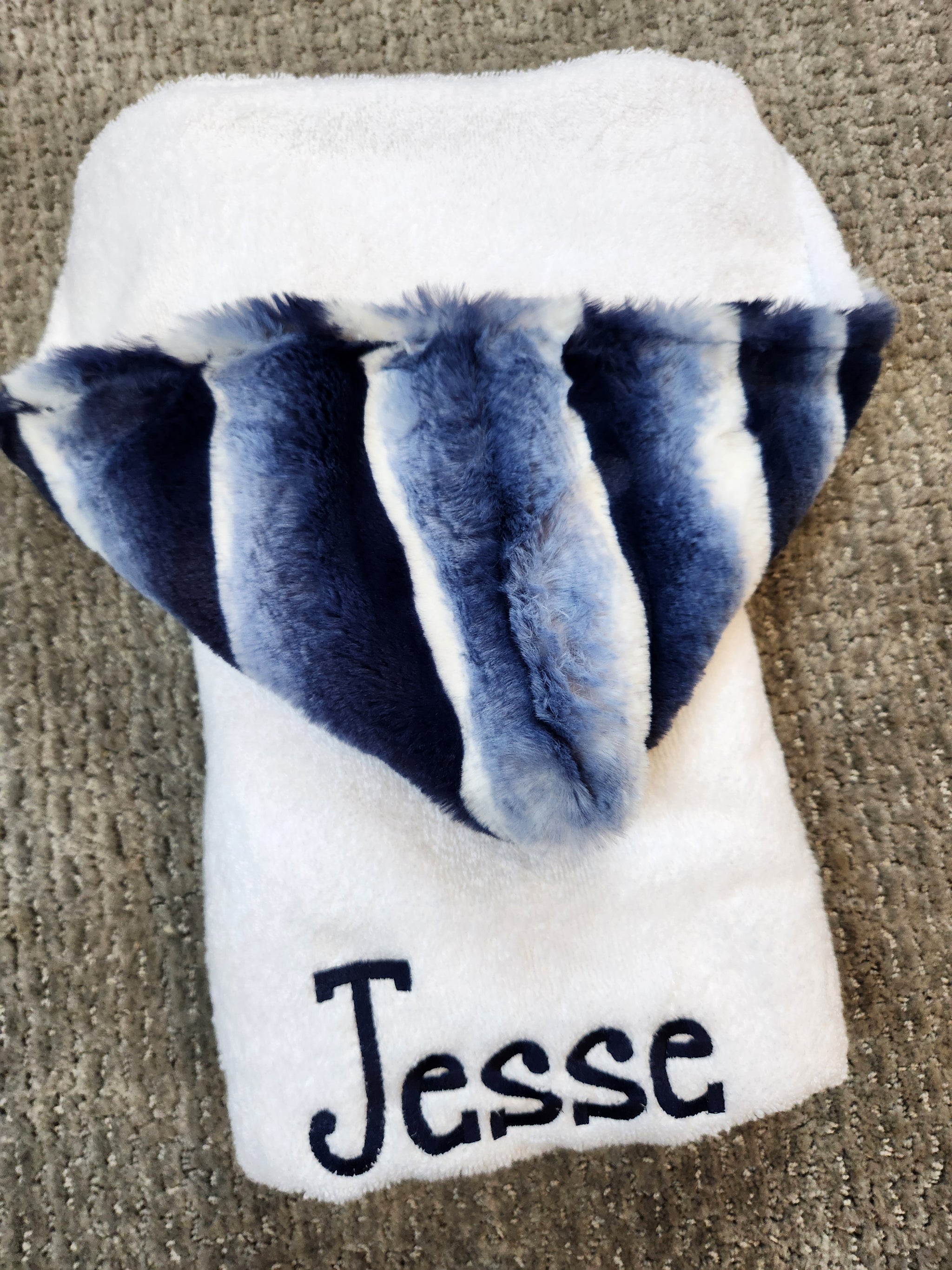 Plush Waves Navy Boys Hooded Towel