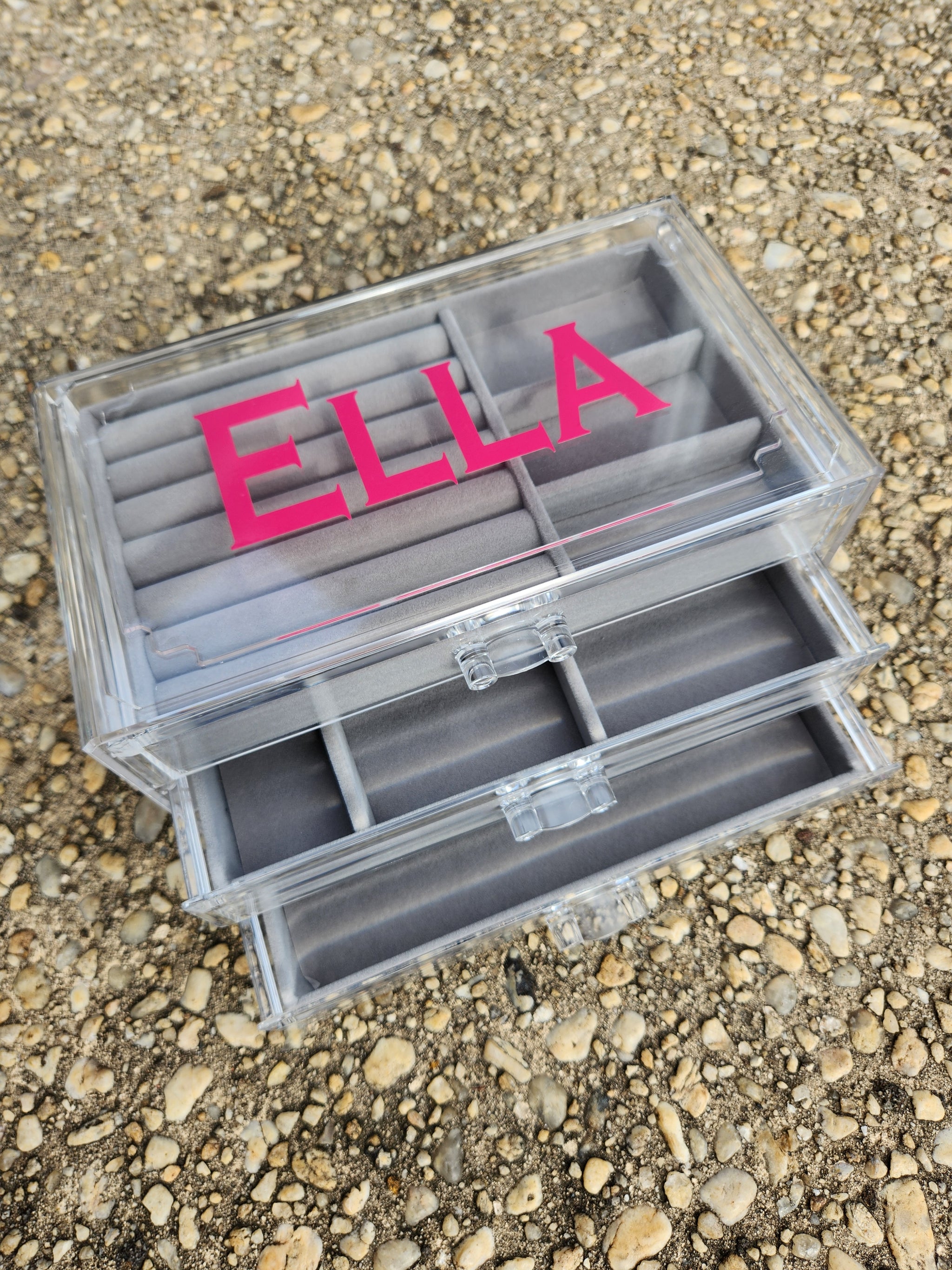 4 Drawer Lucite Jewelry Box