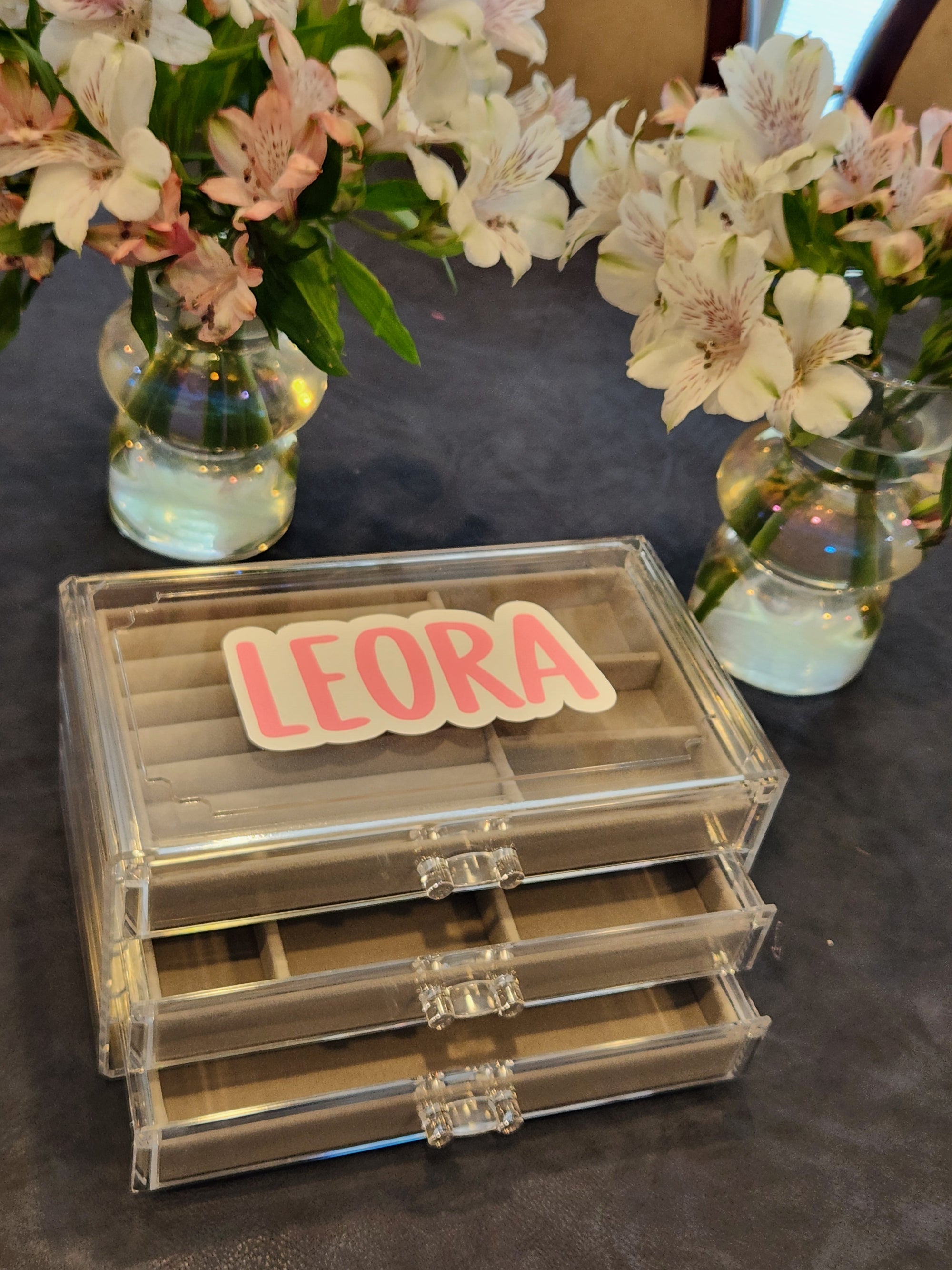 4 Drawer Lucite Jewelry Box