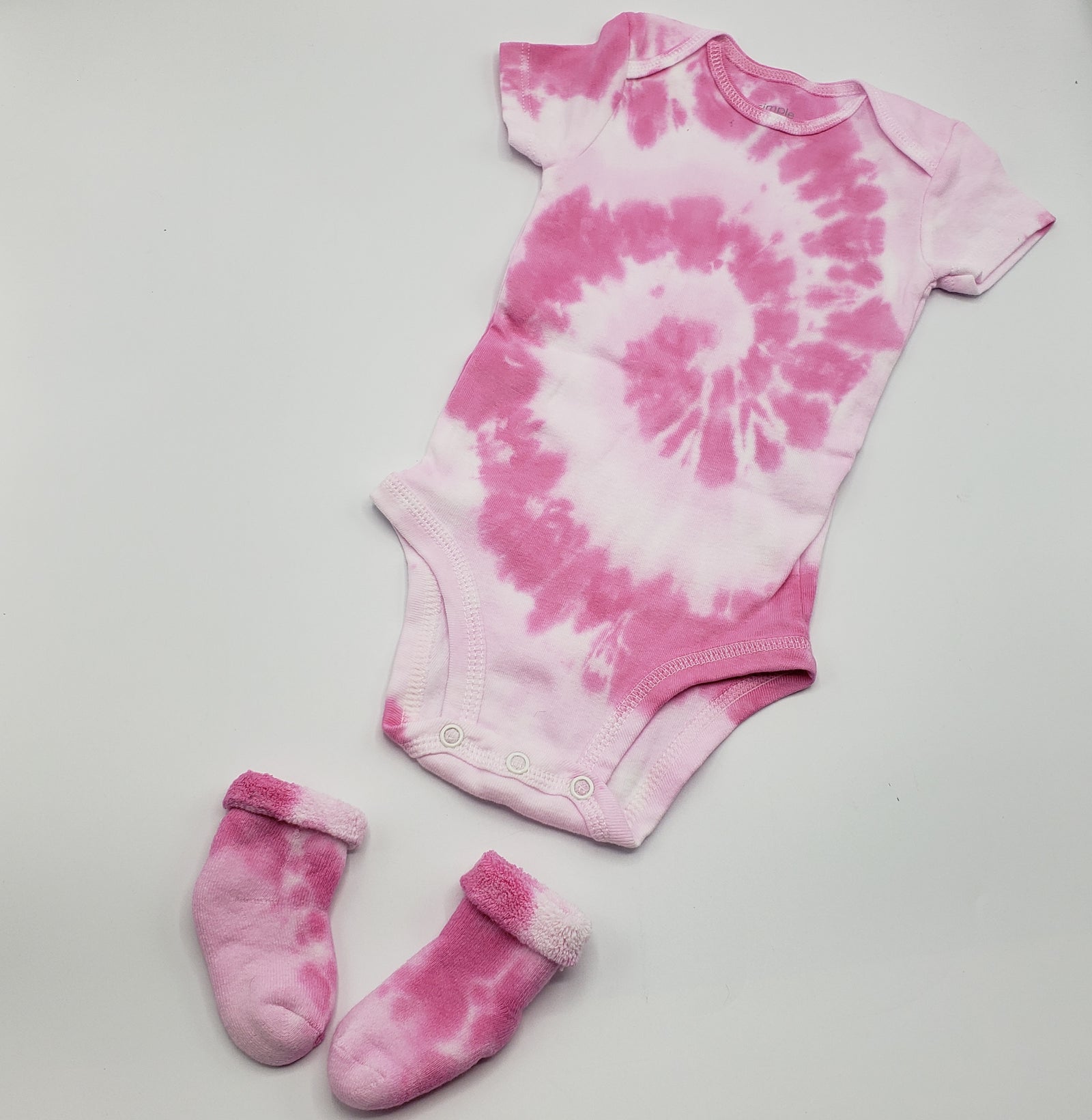 Pink Tye Dye Onesie With Matching Socks (3-6 mo)